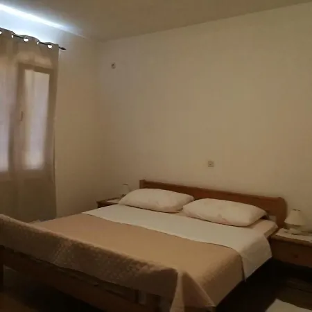 N&m Apartamento Sukošan