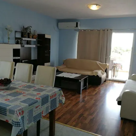Apartman N&m Sukošan